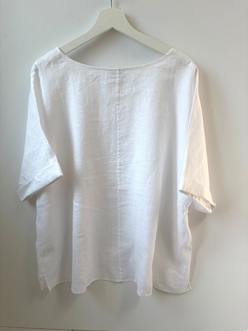 J Jill Pure Jill, 100% linen top in white, cuffed short sleeve, boxy fit, Size L - Picture 2 of 6
